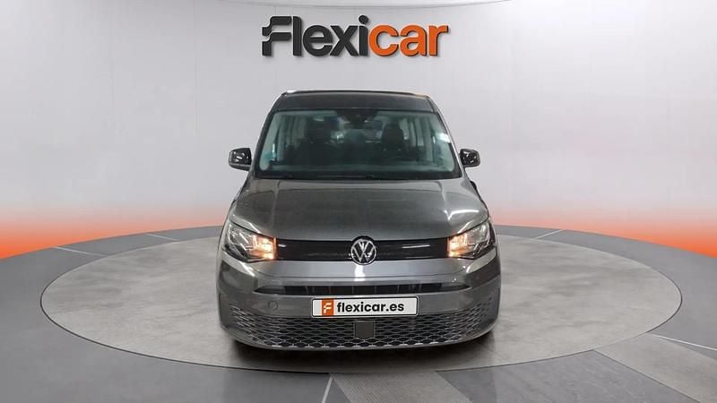 Usado VW Caddy Maxi 122 CV (89 kW) 2024 Gris Monovolumen