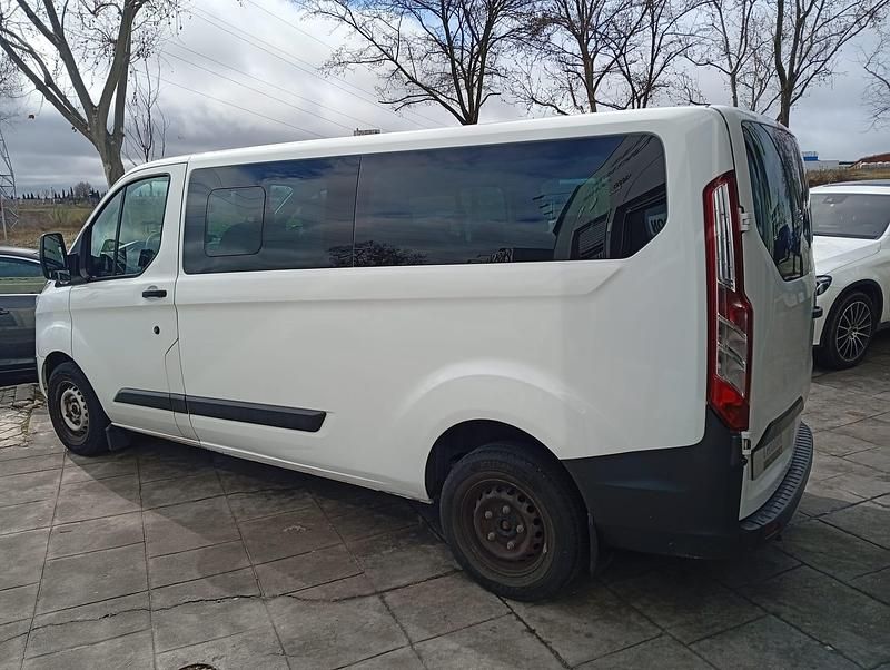 Usado Ford Transit Custom Trend 100 CV (73 kW) 2015 Blanco Familiar