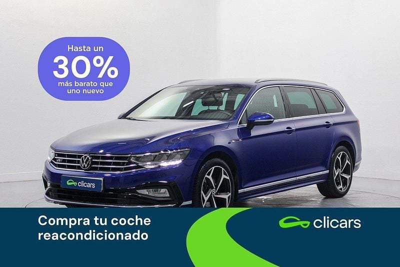 Azul Usado 2021 VW Passat R-line Familiar | 21.490 € (Buen precio) - Imagen 1/4
