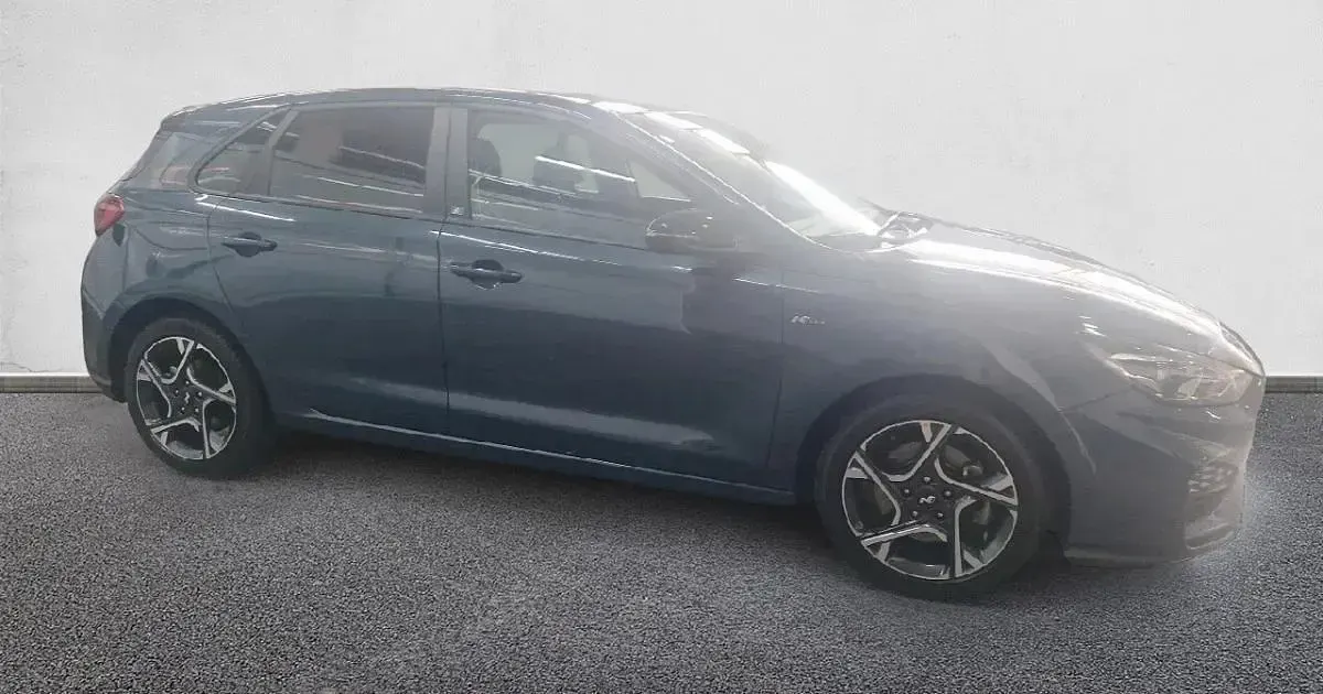 Käytetty Hyundai i30 N Line 120 HP (88 kW) 2023