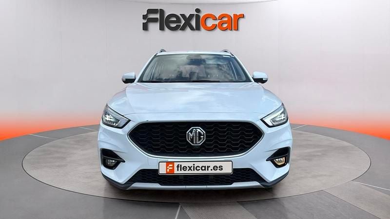 Käytetty MG ZS Comfort 106 HP (77 kW) 2023 Valkoinen Katumaasturi