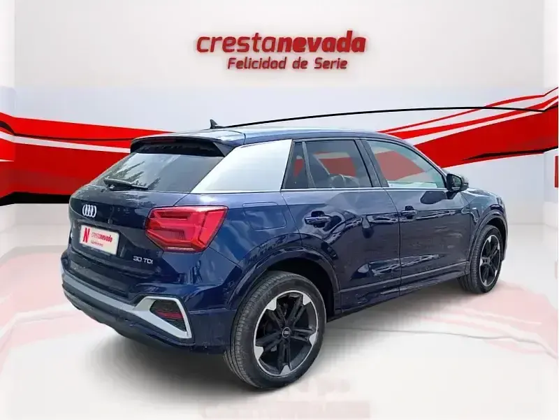 Usado Audi Q2 S-Line 116 CV (85 kW) 2021 Azul SUV
