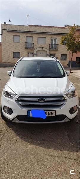 Blanco Usado 2018 Ford Kuga Titanium SUV | 17.500 € (Precio justo) - Imagen 1/4