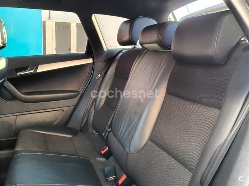 Usado Audi A3 Attraction 125 HP (91 kW) 2010 Branco Citadino