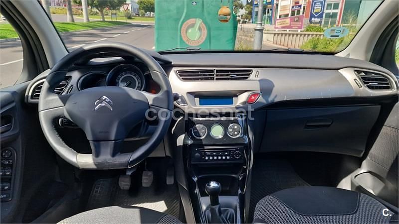 Usado Citroën C3 82 CV (60 kW) 2014 Azul Berlina