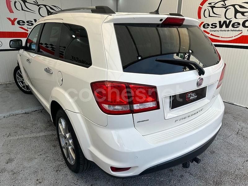 Usado Fiat Freemont Urban 170 CV (125 kW) 2012 Blanco SUV