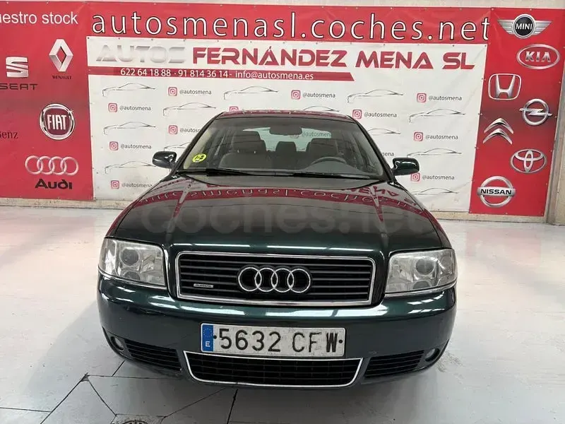 Usado Audi A6 220 CV (161 kW) 2003 Verde Berlina