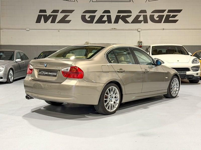 Usado BMW 325 Comfort Edition 218 CV (160 kW) 2007 Beige Berlina