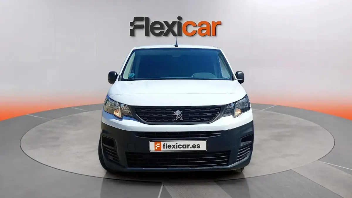 Usado Peugeot Partner S 102 CV (75 kW) 2022 Blanco Monovolumen