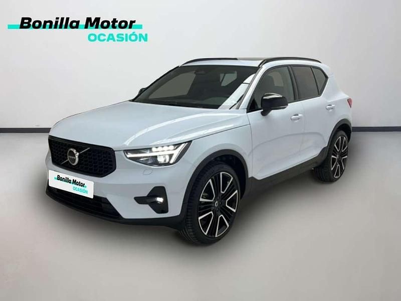 Usado Volvo XC40 Plus 197 CV (144 kW) 2024 SUV