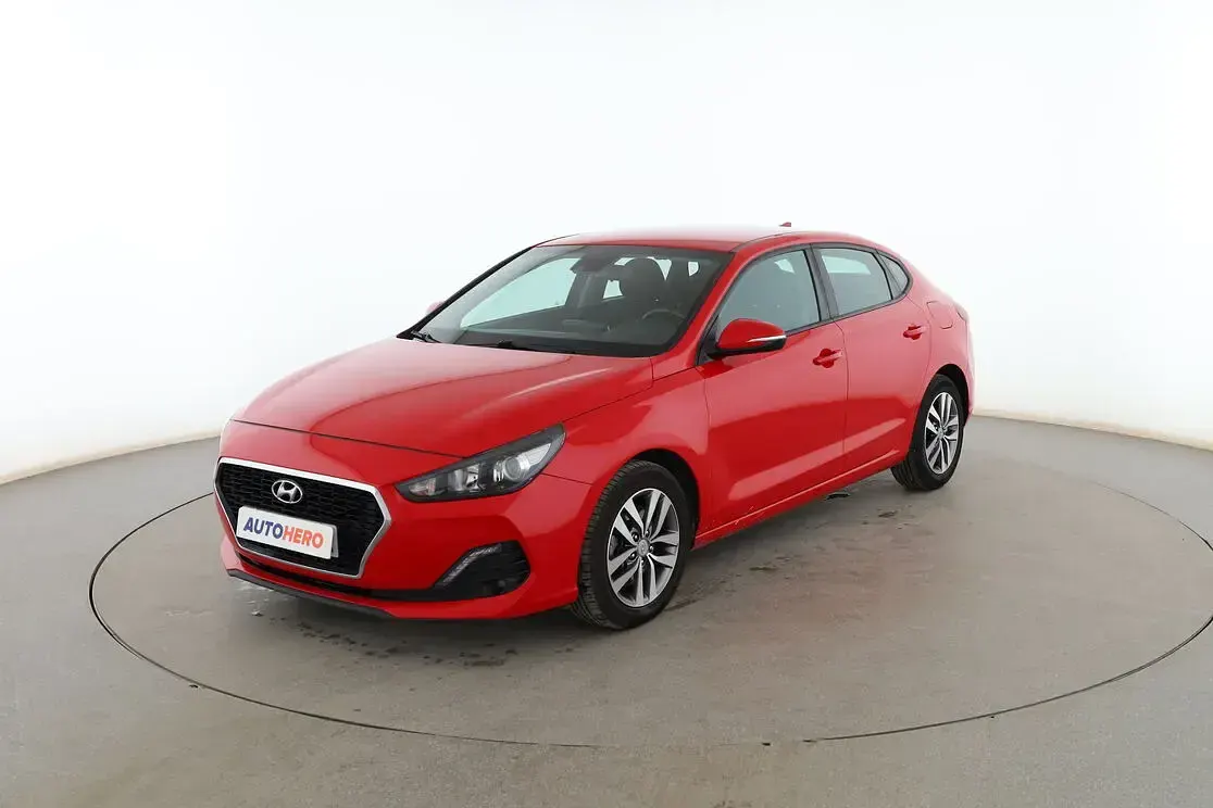 Usado Hyundai i30 120 CV (88 kW) 2018 Berlina