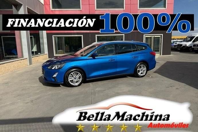 Usado Ford Focus Trend+ 121 CV (88 kW) 2022 Azul Familiar