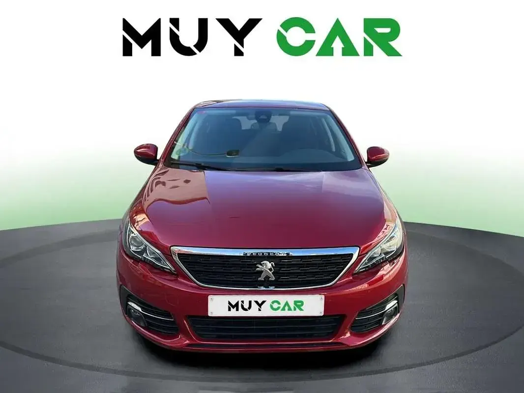 Usado Peugeot 308 Style 110 CV (80 kW) 2019 Rojo Utilitario