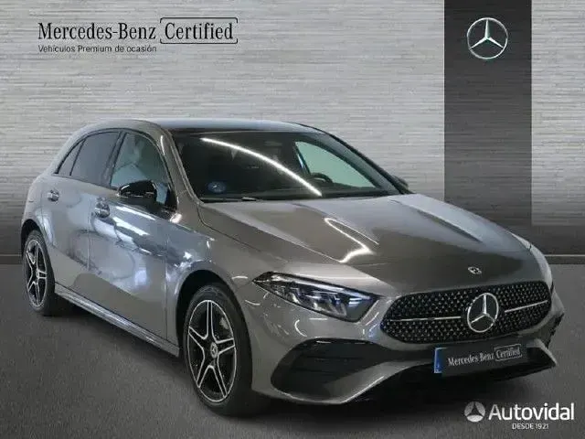 Usado Mercedes A250 218 CV (160 kW) 2025 Gris montaña