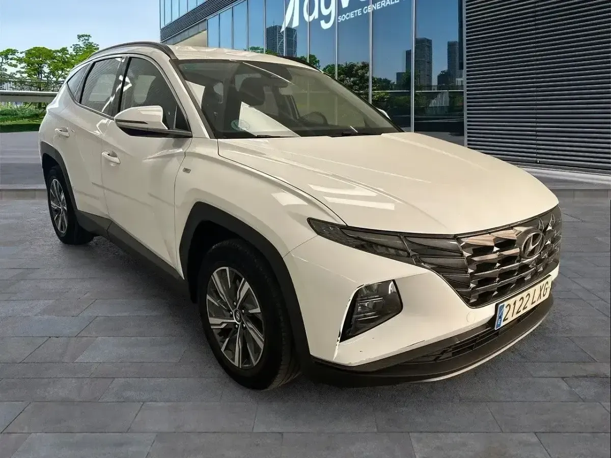 Usado Hyundai Tucson 136 CV (100 kW) 2022 Blanco SUV
