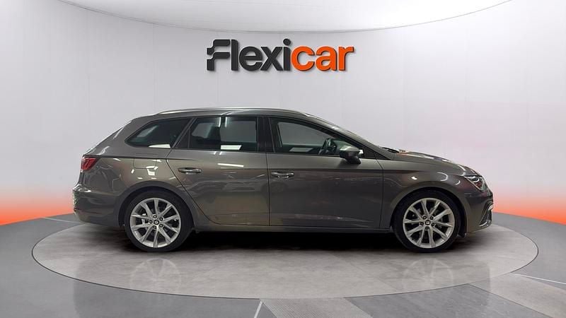 Usado Seat Leon ST FR 150 CV (110 kW) 2017 Gris Familiar