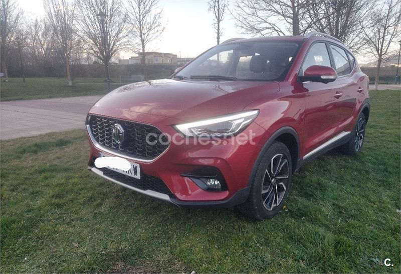 Granate Usado 2023 MG ZS Luxury Berlina | 13.900 € (Buen precio) - Imagen 1/4