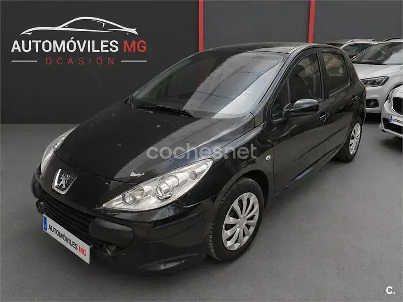 Usado Peugeot 307 110 CV (80 kW) 2007 Negro Berlina
