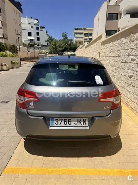 Usado Citroën C4 Seduction 112 CV (82 kW) 2011 Gris / plata Berlina