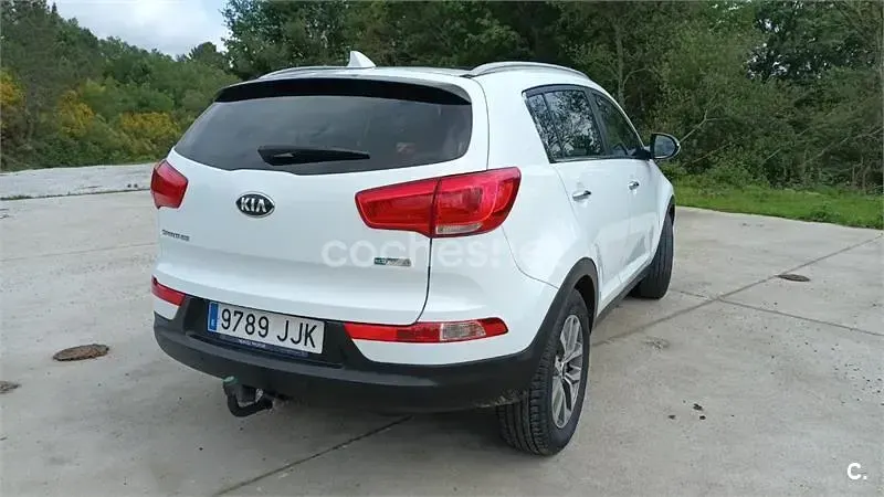 Usado Kia Sportage 115 CV (84 kW) 2015 Blanco SUV