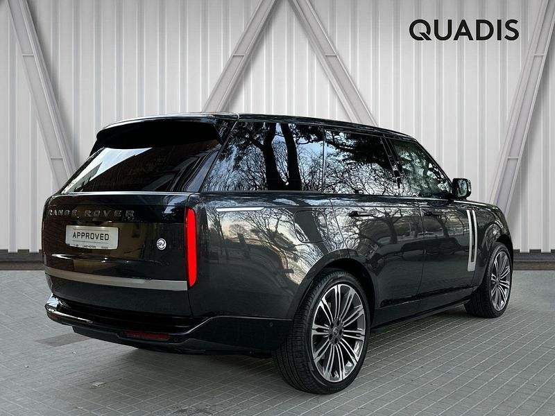 Usado Land Rover Range Rover 530 CV (389 kW) 2023 Gris SUV
