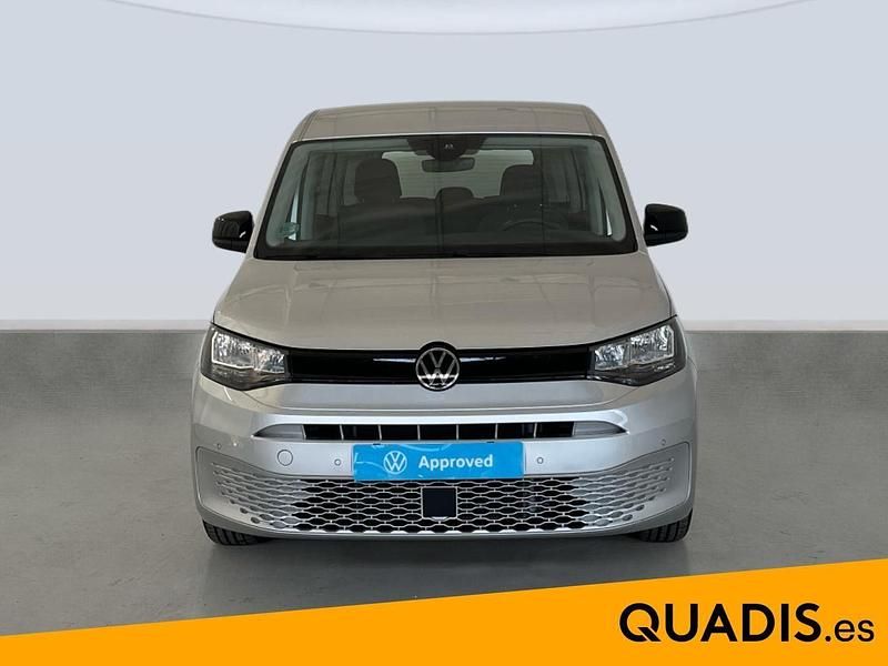Usado VW Caddy Maxi 102 CV (75 kW) 2025 Gris Monovolumen