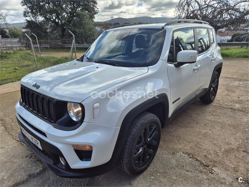 Usado Jeep Renegade Night Eagle 140 CV (102 kW) 2019 Blanco SUV