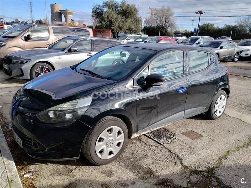Negro Usado 2015 Renault Clio IV Expression Berlina | 5500 € (Super precio) - Imagen 1/4