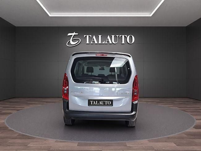 Usado Citroën Berlingo 102 CV (75 kW) 2025 Gris Monovolumen