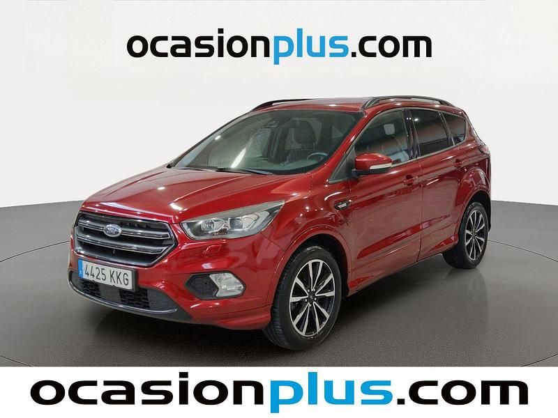 Usado Ford Kuga ST-Line 150 HP (110 kW) 2018 Vermelho SUV