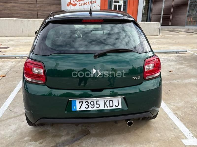 Usado DS Automobiles DS3 110 CV (80 kW) 2017 Verde Berlina