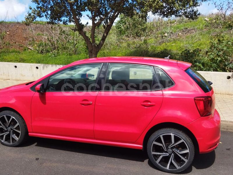 Rojo Usado 2015 VW Polo Sportline Berlina | 8500 € (Precio justo) - Imagen 1/4