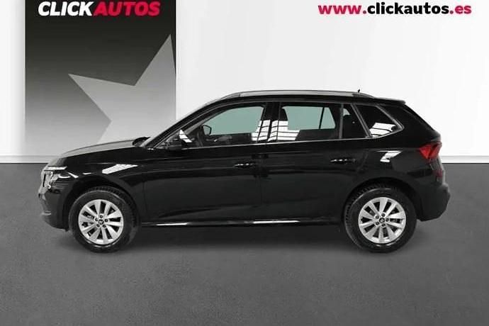 Usado Skoda Kamiq Selection 115 CV (84 kW) 2025 Rojo SUV