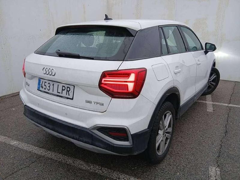 Usado Audi Q2 150 CV (110 kW) 2021 Blanco SUV