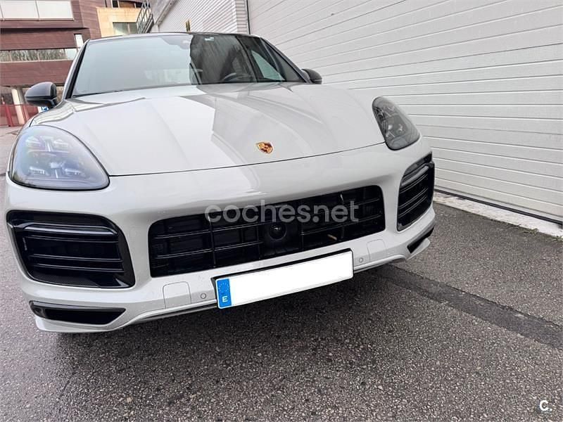 Usado Porsche Cayenne Coupe 460 CV (338 kW) 2021 Blanco Coupe