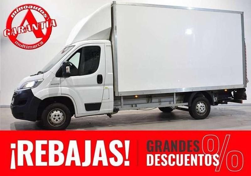 Usado Fiat Ducato 131 CV (96 kW) 2019 Blanco Van