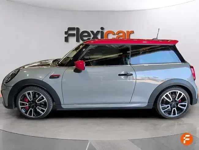 Usado Mini John Cooper Works 231 CV (169 kW) 2022 Gris Utilitario