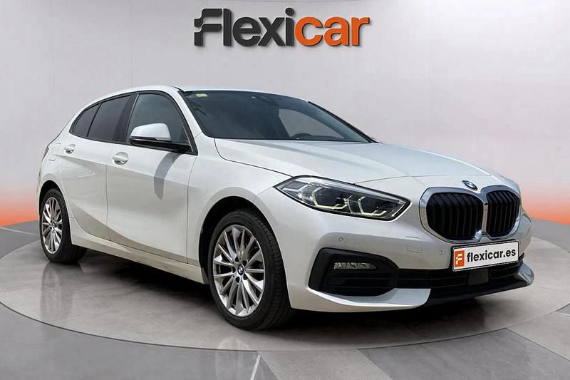 Blanco Usado 2020 BMW 118 Utilitario | 17.390 € (Precio justo) - Imagen 1/4