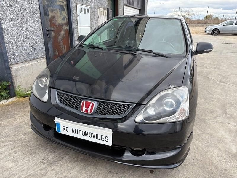 Usado Honda Civic Sport 110 CV (80 kW) 2005 Negro Berlina