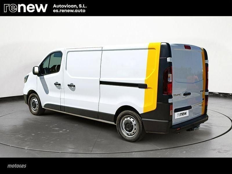 Usado Renault Trafic 88 kW (120 CV) 2025 Blanco Monovolumen