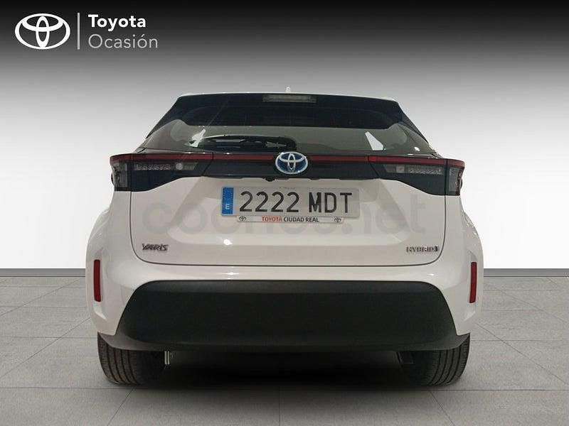 Usado Toyota Yaris Cross Active 116 CV (85 kW) 2023 Blanco SUV