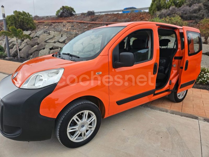 Usado Fiat Qubo Active 73 CV (53 kW) 2013 Naranja Monovolumen