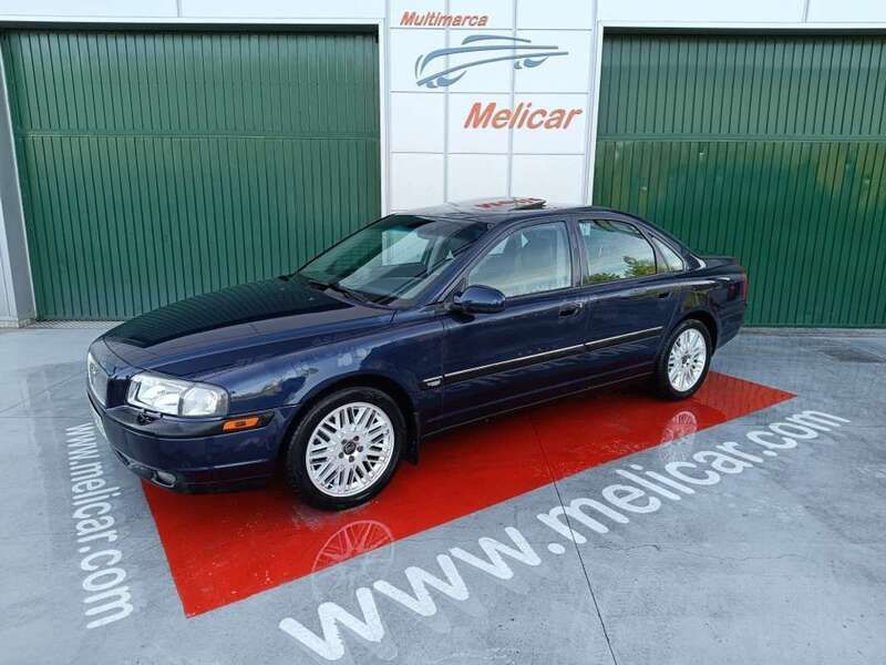 Azul Usado 2001 Volvo S80 Executive Berlina | 7990 € - Imagen 1/4