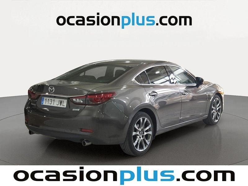 Usado Mazda 6 Luxury 175 HP (128 kW) 2017 Cinzento Sedan