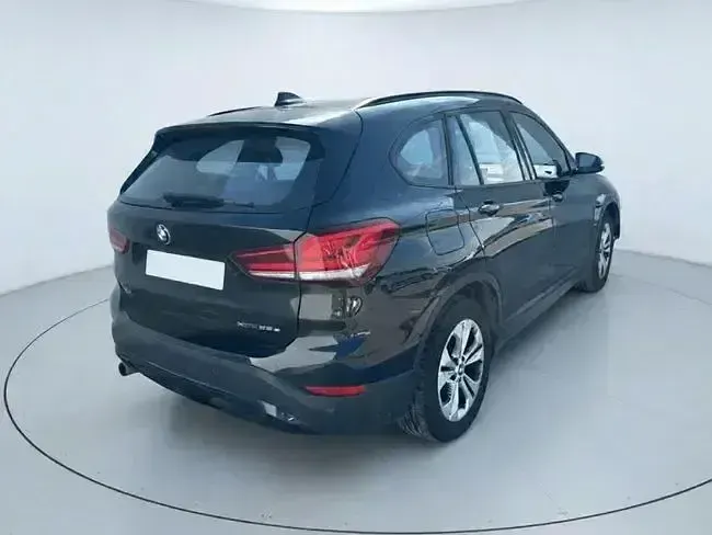 Usado BMW X1 245 CV (180 kW) 2021 Negro SUV