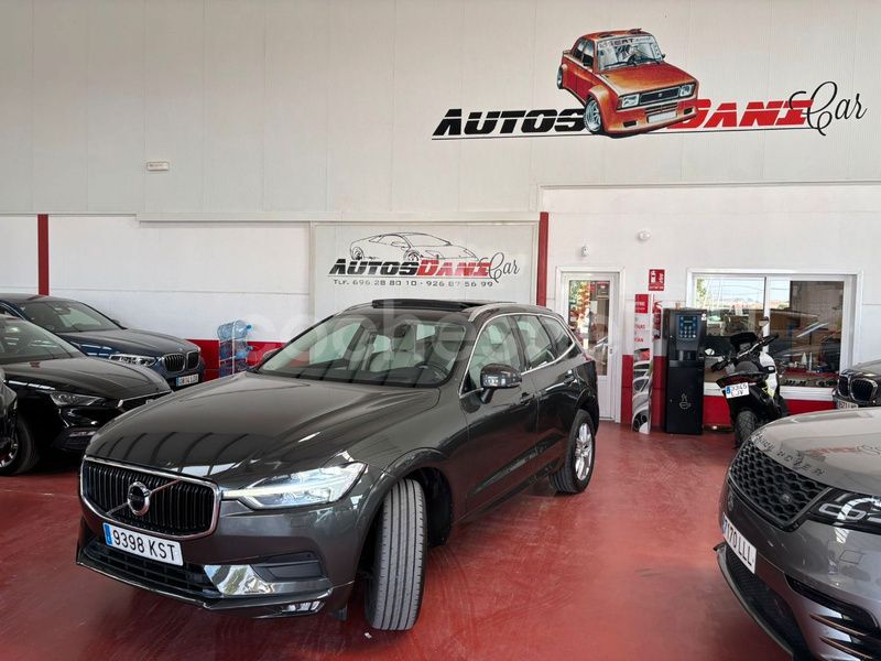 Gris / plata Usado 2019 Volvo XC60 Momentum SUV | 22.990 € (Precio justo) - Imagen 1/4
