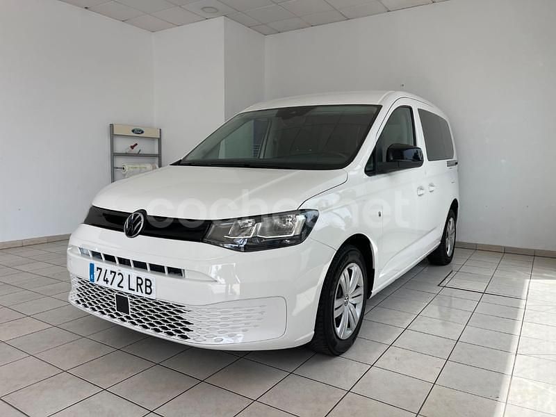 Usado VW Caddy 102 CV (75 kW) 2022 Blanco Monovolumen