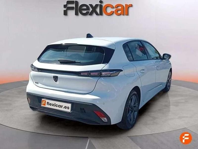 Usado Peugeot 308 Allure 131 CV (96 kW) 2022 Blanco Utilitario