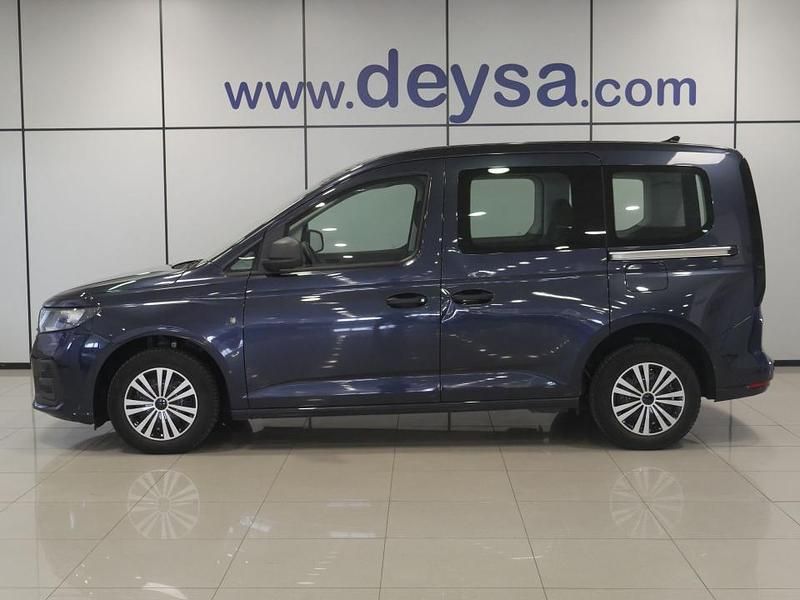 Usado Ford Tourneo Connect Trend 102 CV (75 kW) 2025 Azul Monovolumen