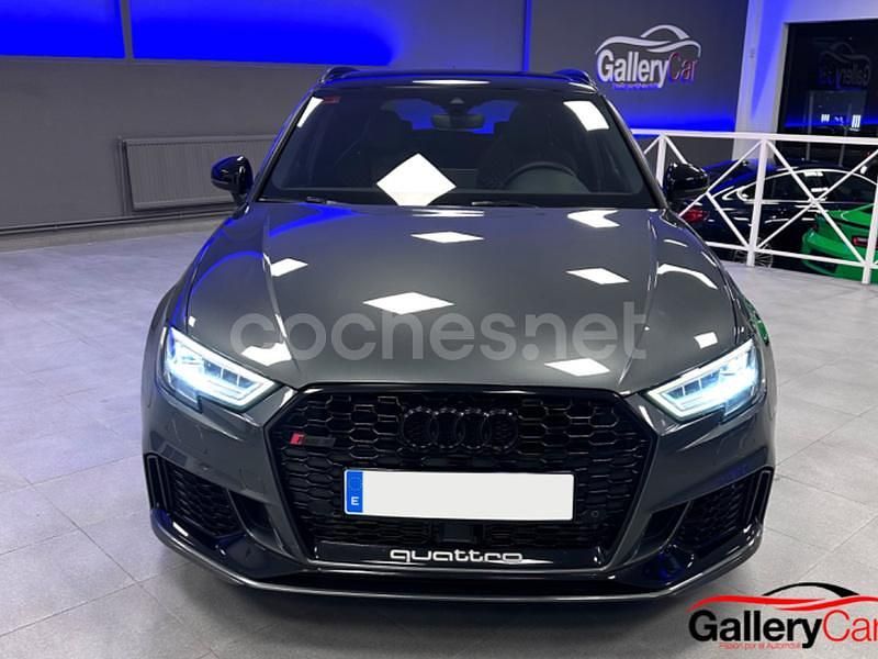 Usado Audi RS3 Sport 340 CV (250 kW) 2019 Gris / plata Berlina
